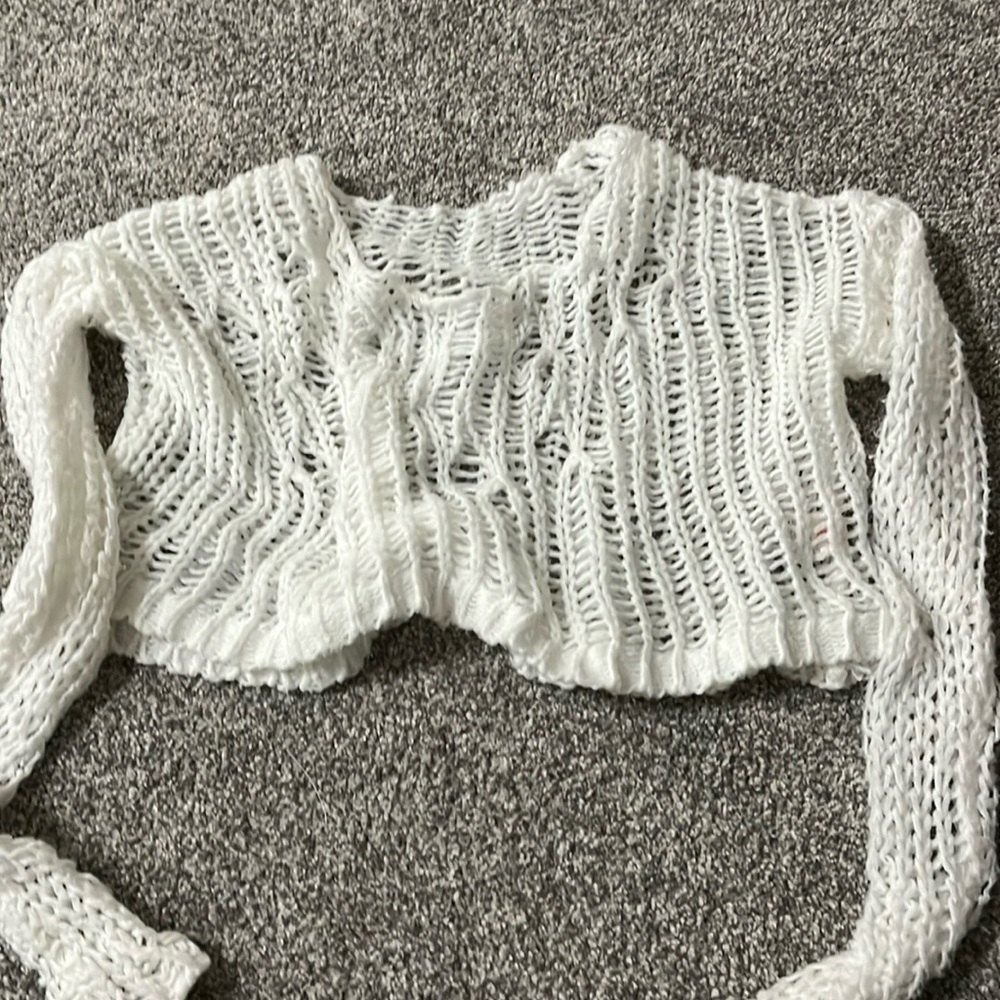 knit white long sleeve